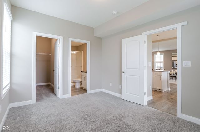 6088 Farlin Drive, Whitestown, IN 46075