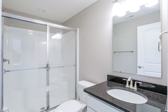 6088 Farlin Drive, Whitestown, IN 46075