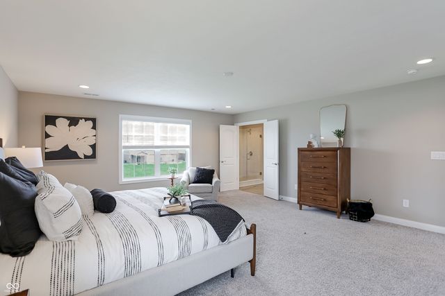 6088 Farlin Drive, Whitestown, IN 46075