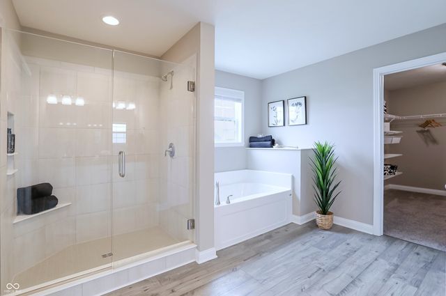 6088 Farlin Drive, Whitestown, IN 46075