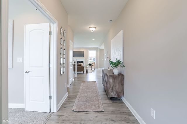 6088 Farlin Drive, Whitestown, IN 46075