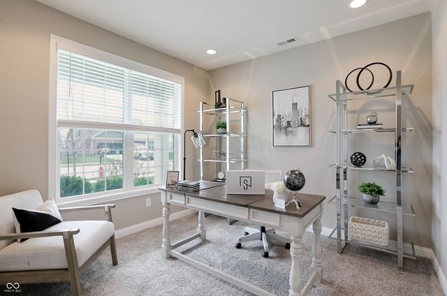 6088 Farlin Drive, Whitestown, IN 46075