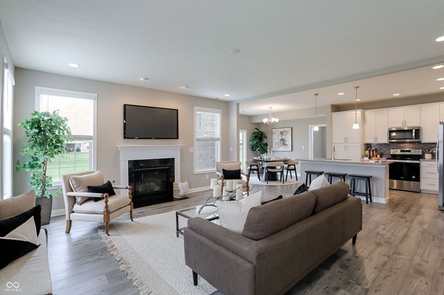 6088 Farlin Drive, Whitestown, IN 46075