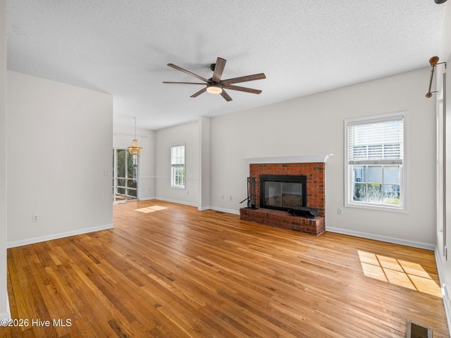 217 Derby Downs Drive, Sneads Ferry, NC 28460