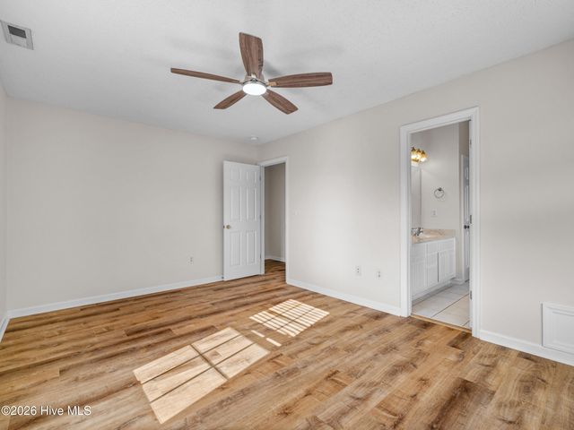 217 Derby Downs Drive, Sneads Ferry, NC 28460