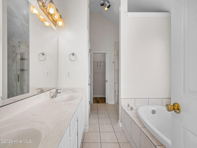 217 Derby Downs Drive, Sneads Ferry, NC 28460
