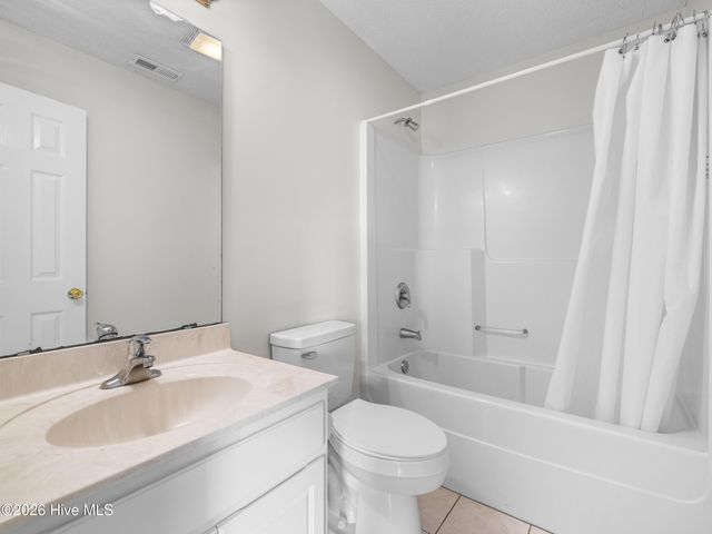 217 Derby Downs Drive, Sneads Ferry, NC 28460