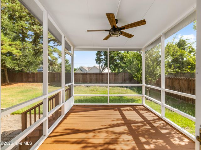 217 Derby Downs Drive, Sneads Ferry, NC 28460