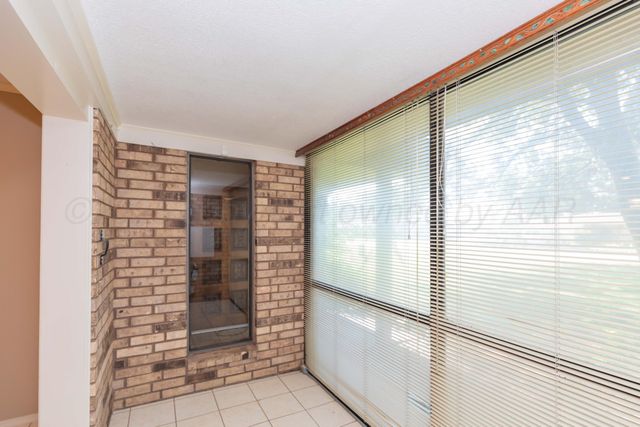 410 CREEKSIDE Drive, Amarillo, TX 79124