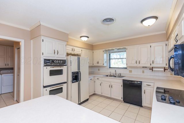 410 CREEKSIDE Drive, Amarillo, TX 79124