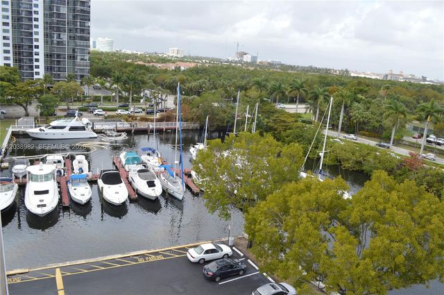 3401 N Country Club Drive 504, Aventura, FL 33180