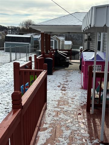 102 Violet Dr., Lower Burrell, PA 15068