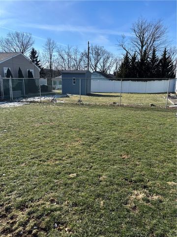 102 Violet Dr., Lower Burrell, PA 15068