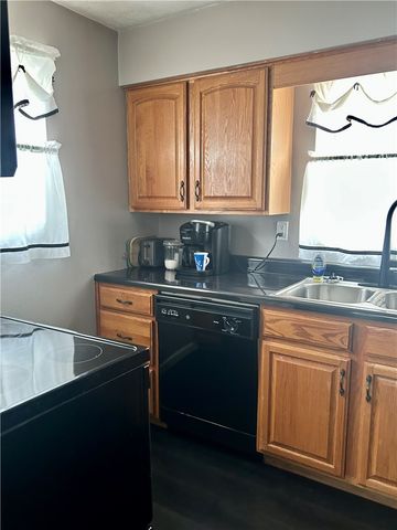 102 Violet Dr., Lower Burrell, PA 15068