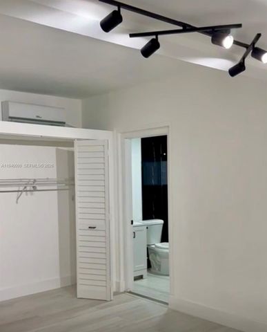 651 N 73rd Ave Studio, Hollywood, FL 33024