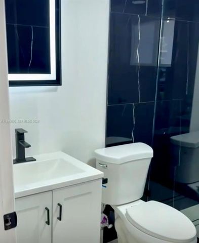 651 N 73rd Ave Studio, Hollywood, FL 33024