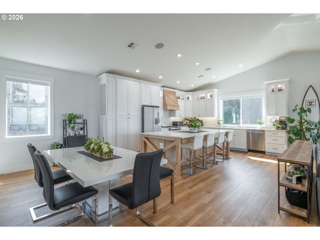5409 Nw LOGAN Rd, Lincoln City, OR 97367