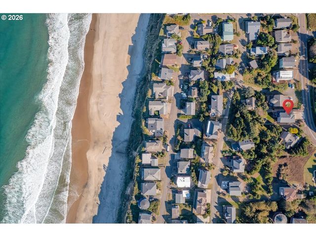 5409 Nw LOGAN Rd, Lincoln City, OR 97367