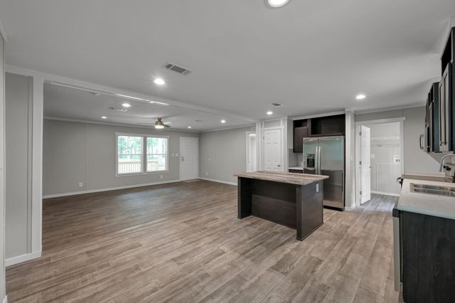 33 Mockingbird Road, New Waverly, TX 77358