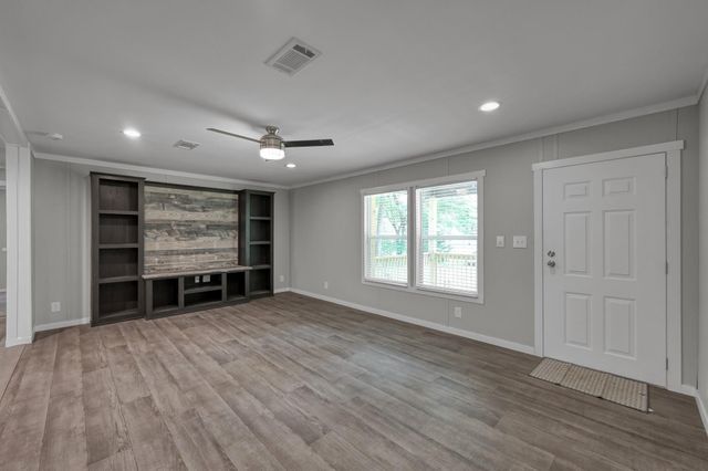 33 Mockingbird Road, New Waverly, TX 77358