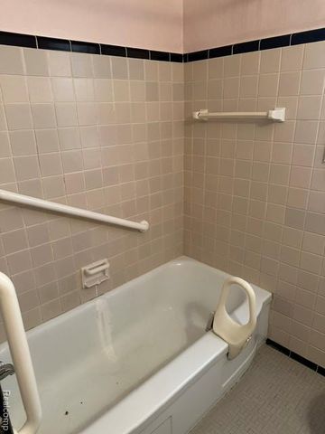 9996 Inkster Road, Redford, MI 48239