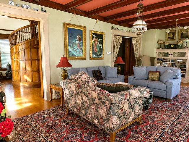 116 W Sherwood Street, Decatur Vllg, MI 49045