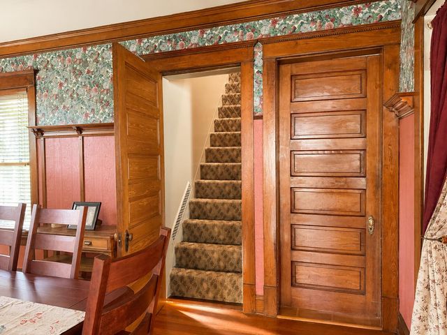 116 W Sherwood Street, Decatur Vllg, MI 49045