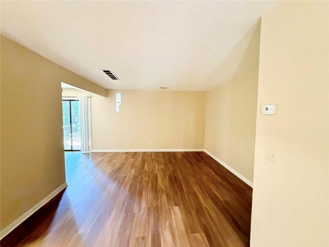 4030 Hawthorne Circle SE, Smyrna, GA 30080