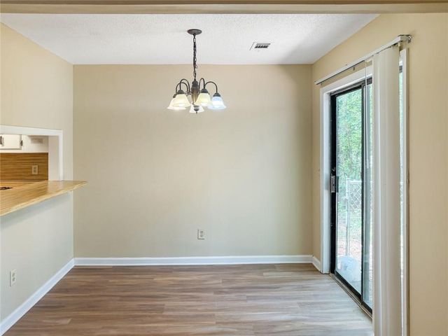 4030 Hawthorne Circle SE, Smyrna, GA 30080