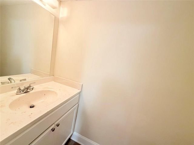 4030 Hawthorne Circle SE, Smyrna, GA 30080