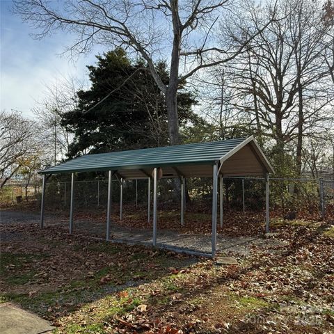 3076 Icard School Road, Connelly Springs, NC 28612