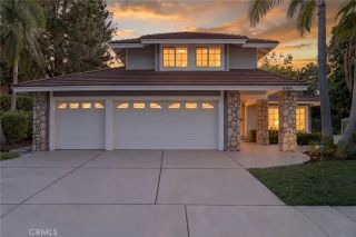 9881 Foxrun Drive, North Tustin, CA 92705