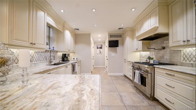 21-63 45th Street, Astoria, NY 11105