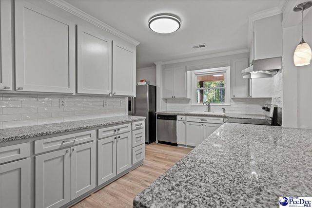 4516 Willow Creek Rd, Florence, SC 29505