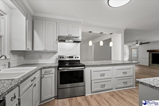 4516 Willow Creek Rd, Florence, SC 29505