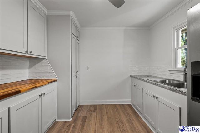 4516 Willow Creek Rd, Florence, SC 29505