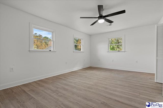 4516 Willow Creek Rd, Florence, SC 29505