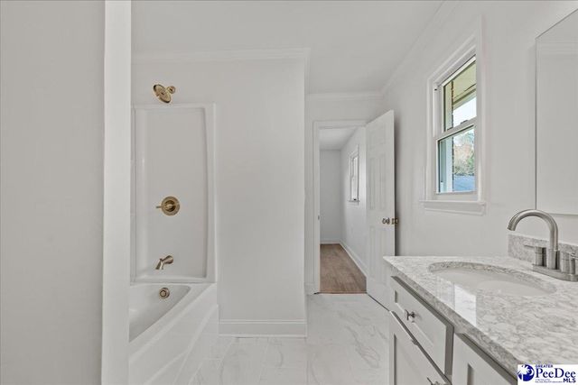 4516 Willow Creek Rd, Florence, SC 29505