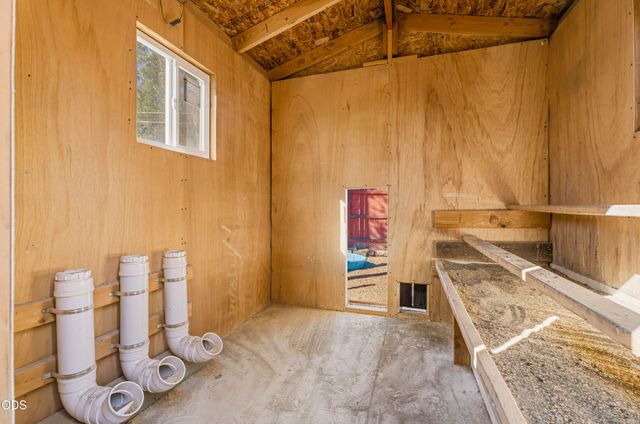 56085 Marsh Hawk Road, Bend, OR 97707