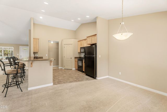 56085 Marsh Hawk Road, Bend, OR 97707