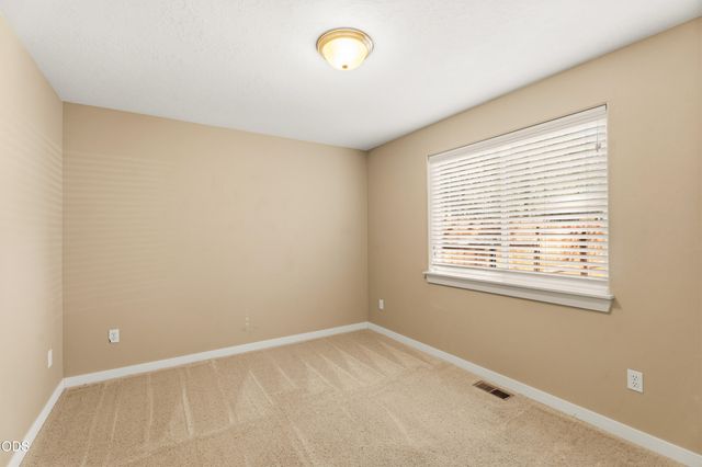 56085 Marsh Hawk Road, Bend, OR 97707
