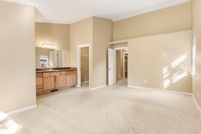 56085 Marsh Hawk Road, Bend, OR 97707