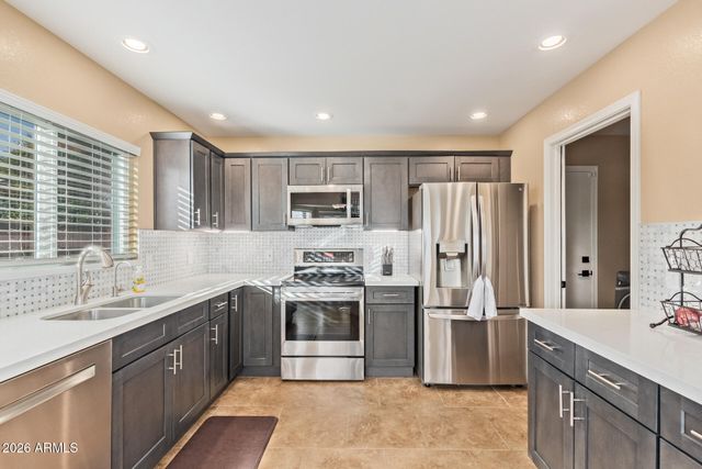 1151 S CROSSBOW Place, Chandler, AZ 85286