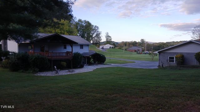 364 Max Jett Road, Johnson City, TN 37601