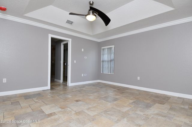 2185 Acacia Street NE, Palm Bay, FL 32905