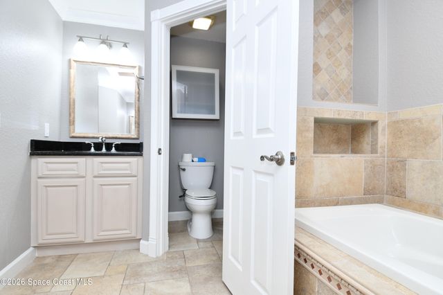 2185 Acacia Street NE, Palm Bay, FL 32905