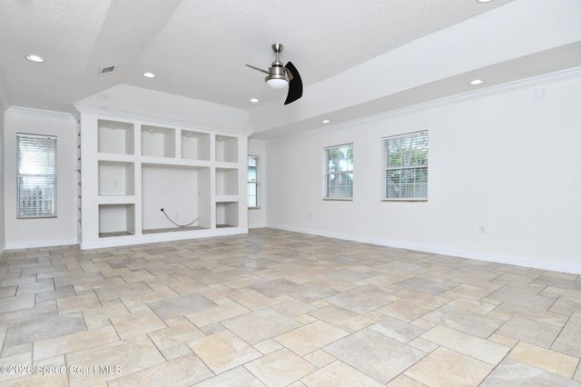 2185 Acacia Street NE, Palm Bay, FL 32905