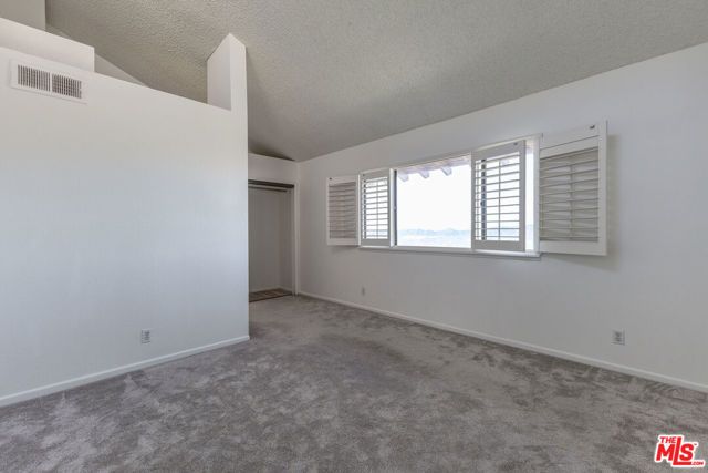 1709 Camino De Villas, Burbank, CA 91501