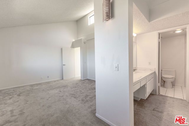 1709 Camino De Villas, Burbank, CA 91501