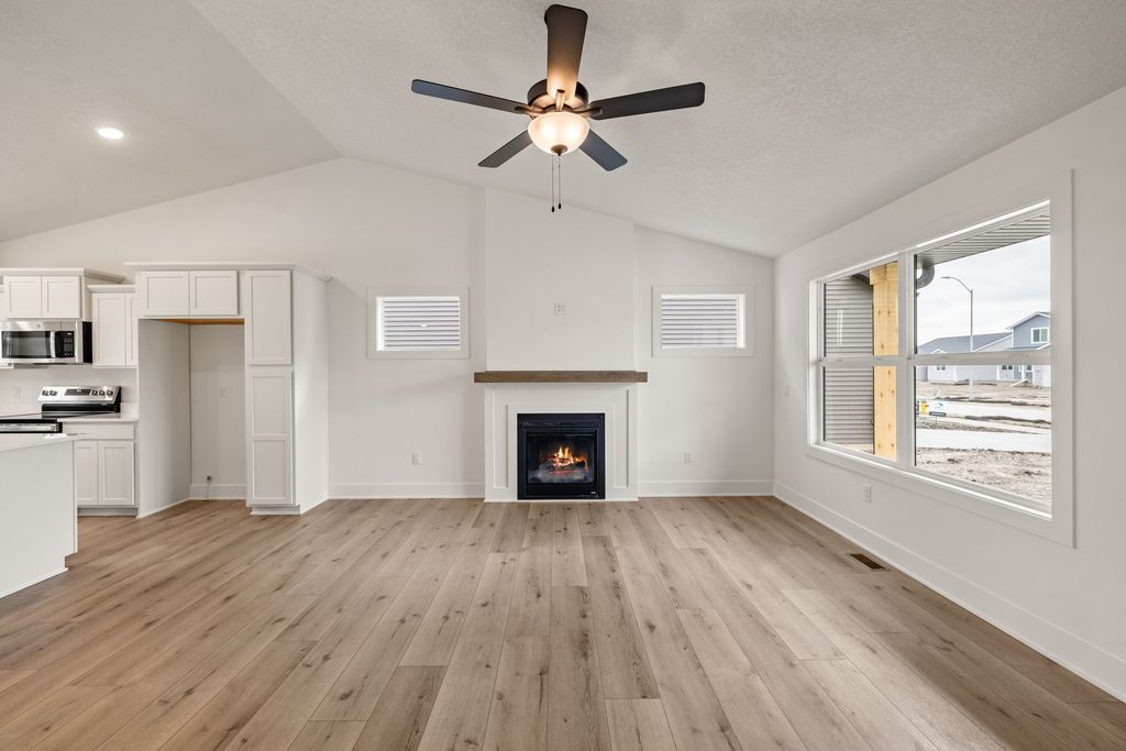 4222 NE 3rd Street, Ankeny, IA 50021